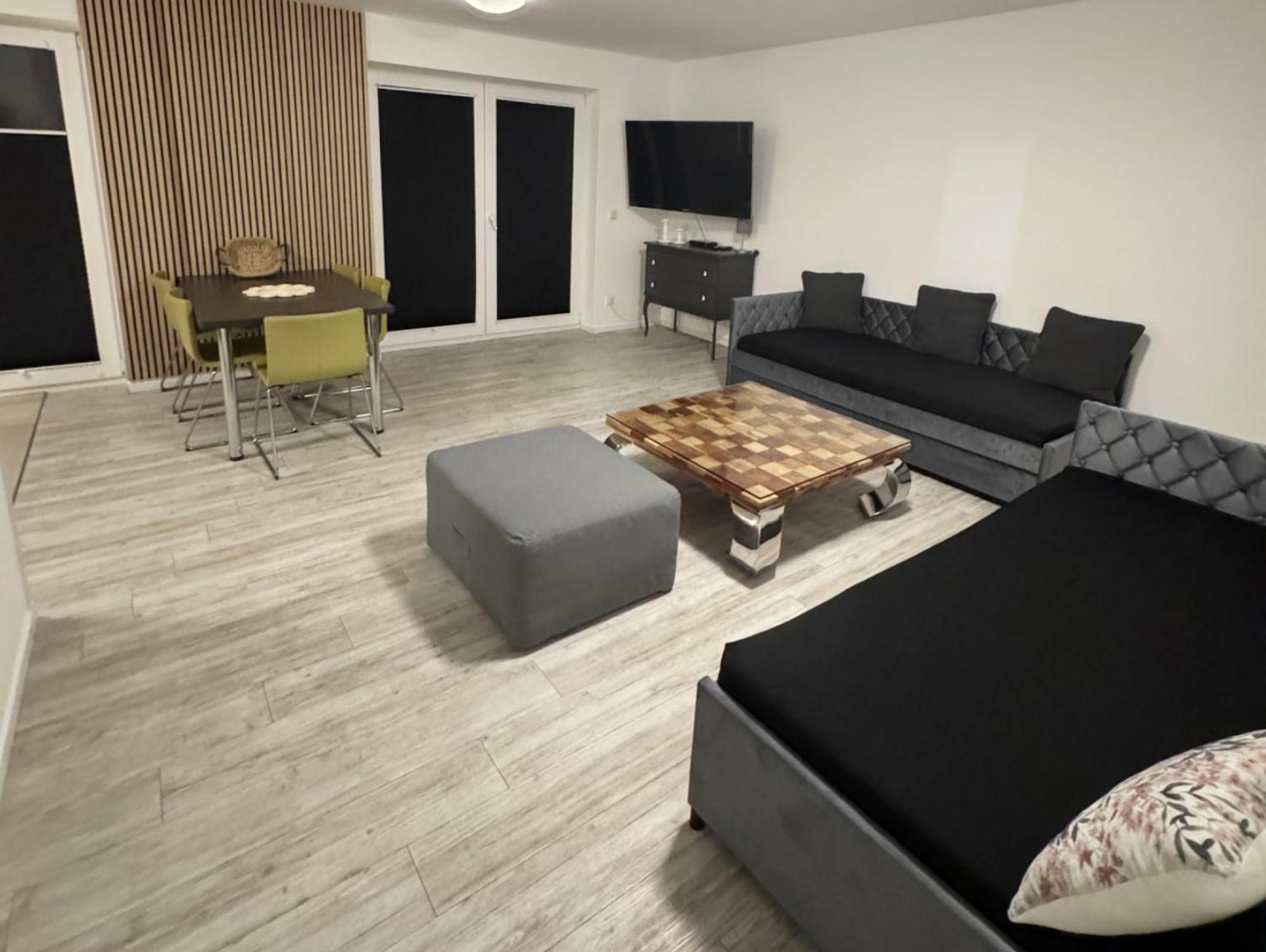 Apartment Koeln Rath Colónia Exterior foto